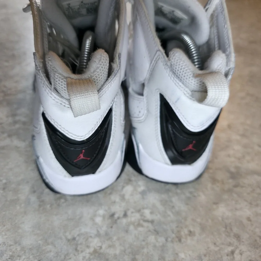 Jordan True Flight White Cement High Top Sneakers White Black Red Mens Size 9